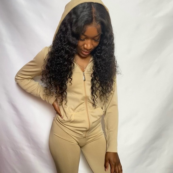 She’s Busy Legging Set - Picture 2 of 7